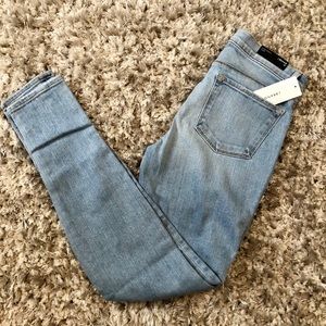 J Brand Mid-rise Super Skinny Jean